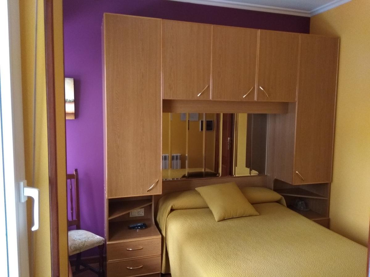 לקסה Hostal Residencia Bahia מראה חיצוני תמונה